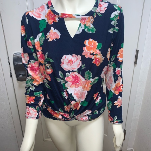 Liz Clairborne, Tommy... 4 dress shirts bundle - Picture 5 of 5